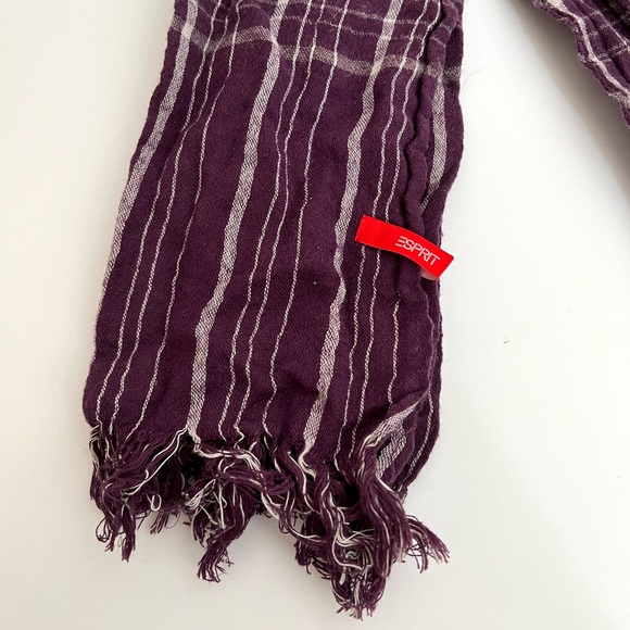 Purple Espirit Scarf - Picture 2 of 2